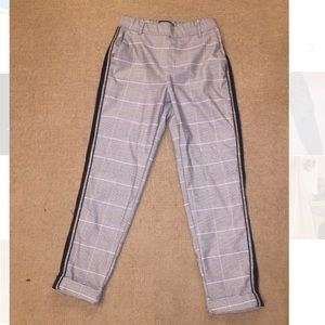 Zara Black and White, Cropped, casual cute pants